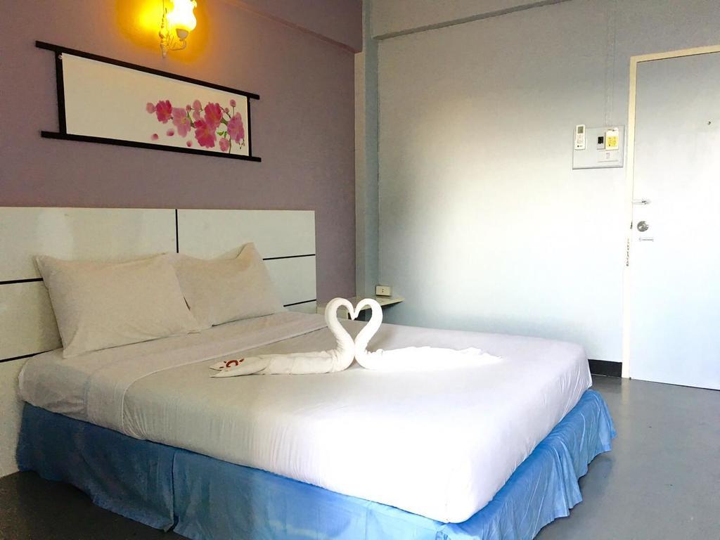 Summer Hotel Phuket Dış mekan fotoğraf